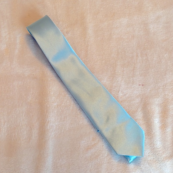🍁2/$20🍁Men's light blue Marc Darcy tie - Picture 1 of 2